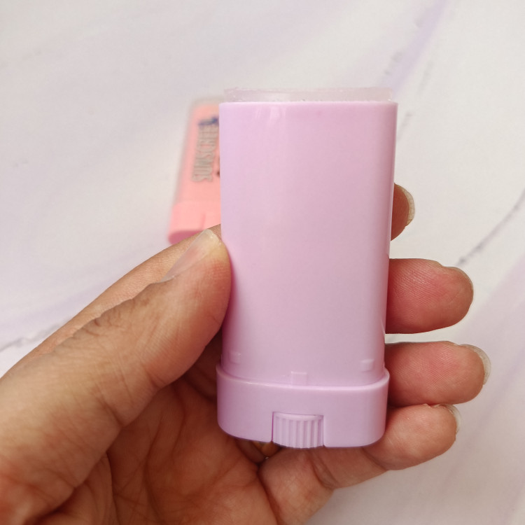 ضد آفتاب استیکی Muxi Beauty طرح خرسی بیرنگ