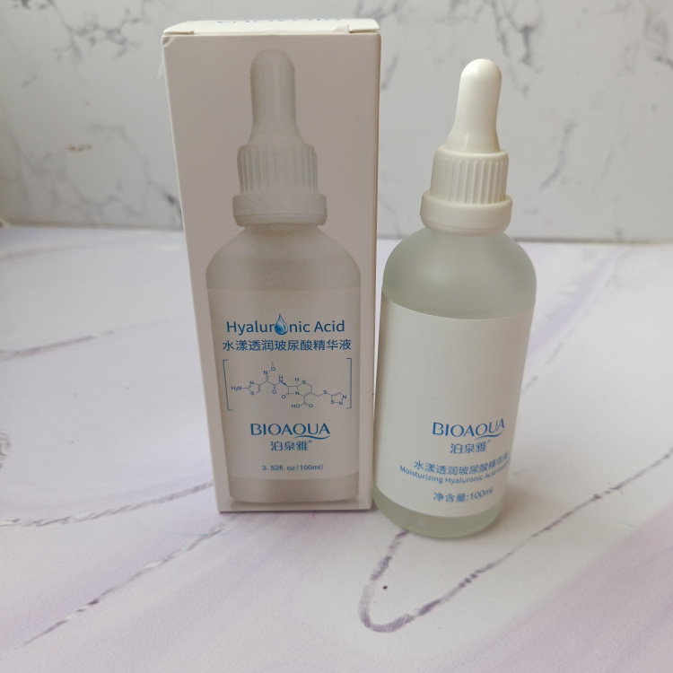 بیواکوا سرم آبرسان بیوآکوا مدل Hyaluronic Acid حجم 100 میلی لیتر